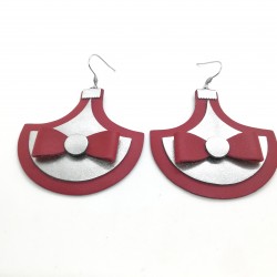 Cercei handmade din piele...